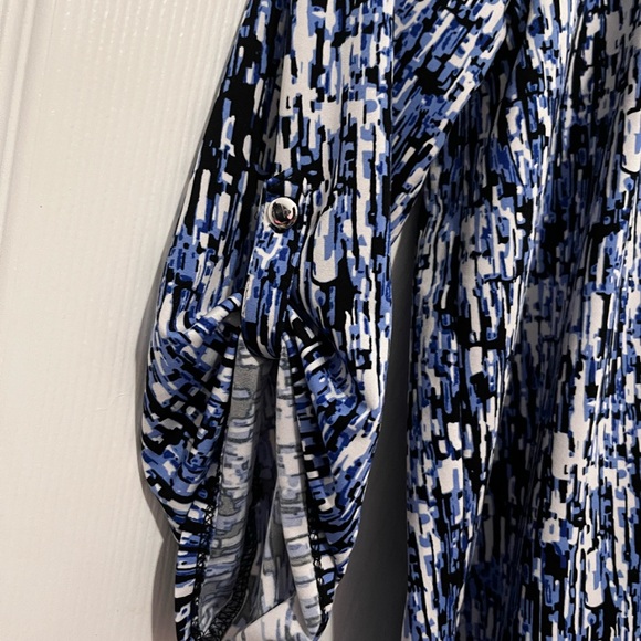 Notations Blue and Black Patterned Blouse - Picture 4 of 5